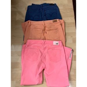 🔥🔥 Levi’s 3 pairs legging jeans - size 9 - priced to go!